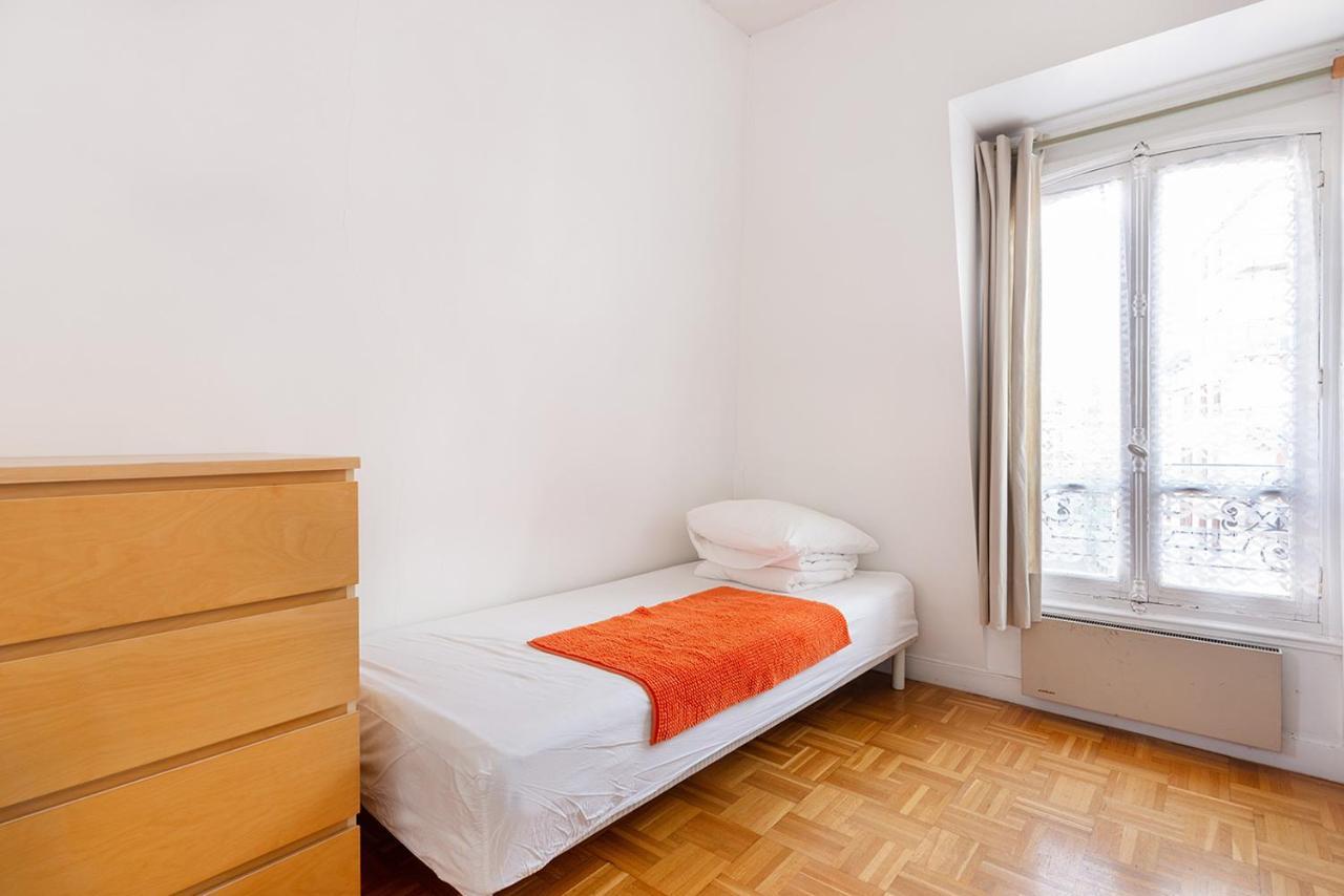 Cameleon Paris Guesthouse Pantin Exteriér fotografie