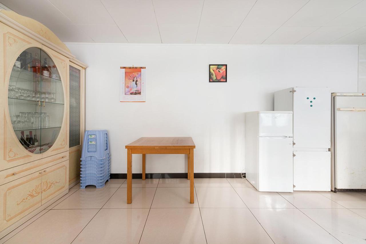 Cameleon Paris Guesthouse Pantin Exteriér fotografie